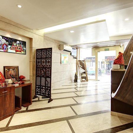 Hotel Neu Villa - Near Connaught Place & New Delhi Railway Station Exterior foto